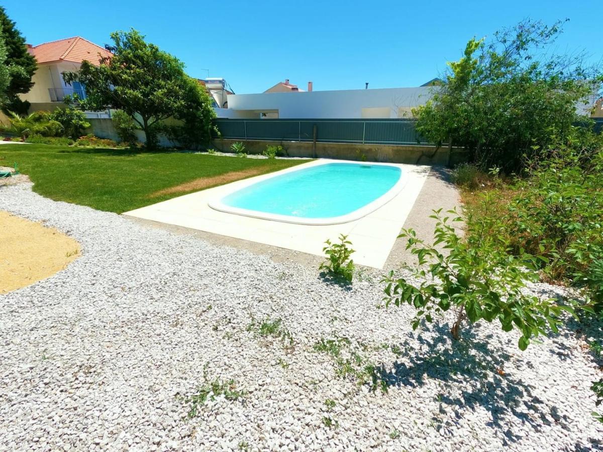 Caparica Cozy T2 With Pool Charneca Da Caparica Lisboa Apartment