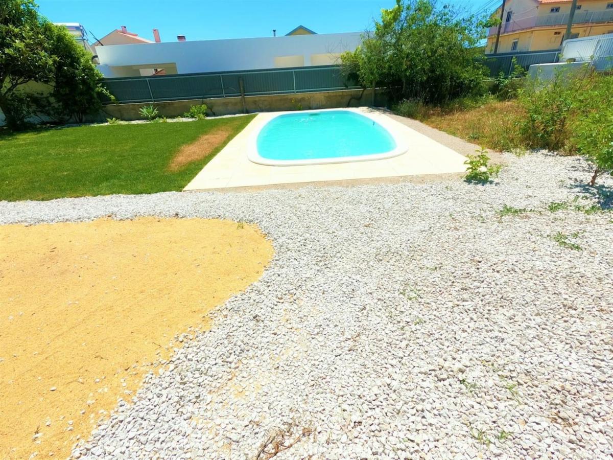 Caparica Cozy T2 With Pool Charneca Da Caparica Lisboa Apartment *