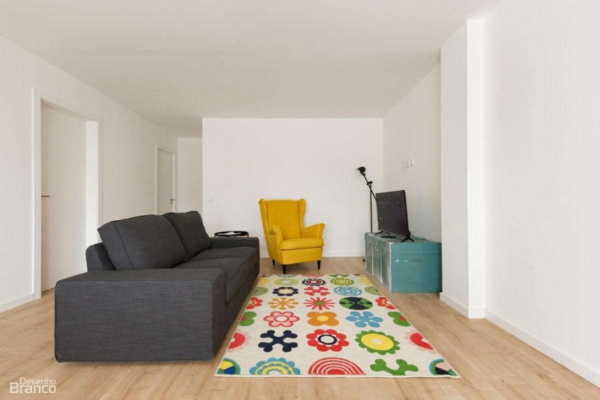 Caparica Cozy T2 With Pool Charneca Da Caparica Lisboa *