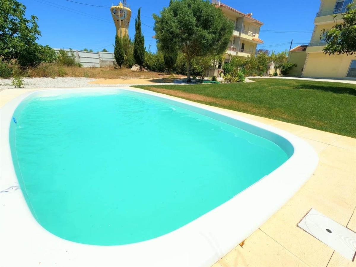 Apartment Caparica Cozy T2 With Pool Charneca Da Caparica Lisboa *