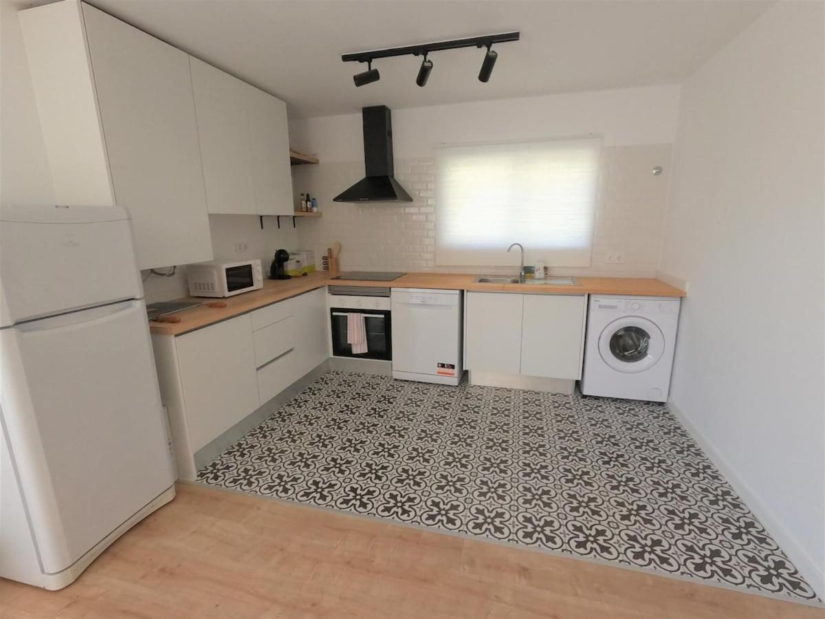 Caparica Cozy T2 With Pool Charneca Da Caparica Lisboa Apartment *